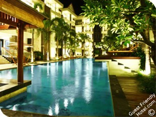Bali Kuta Resort by Swiss Belhotel Swimming pool
