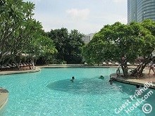 Grand Hyatt Erawan Swimming pool