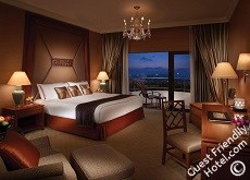 Shangri La Hotel Room