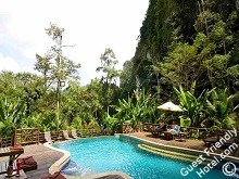 Ao Nang Cliff View Resort Swimming pool
