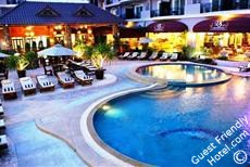 LK Metropole Hotel Swimming pool