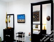 Beshert Guesthouse Room2